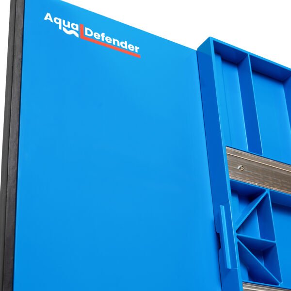 Aquafefender close up left